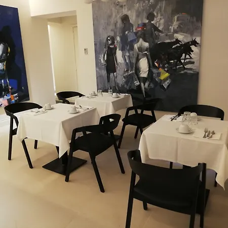 Spagna Luxury Pensión Roma