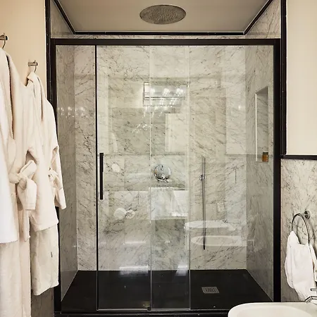 Guest house Spagna Luxury 4*